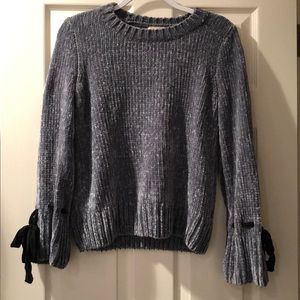 Ultra Soft Cupio Sweater Bow